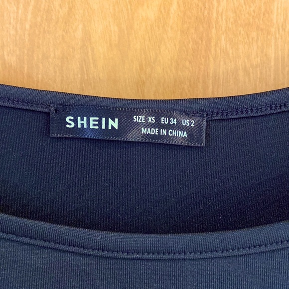 BLACK ROMPER W/LONG SLEEVES~SMALL - Picture 2 of 4